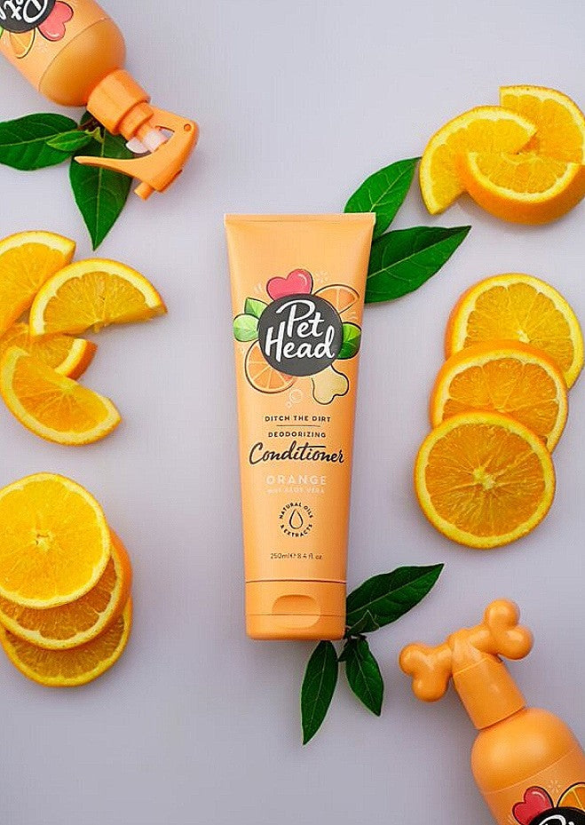 Pet Head Ditch The Dirt Deodorizing Conditioner Orange with Aloe Vera 250ml