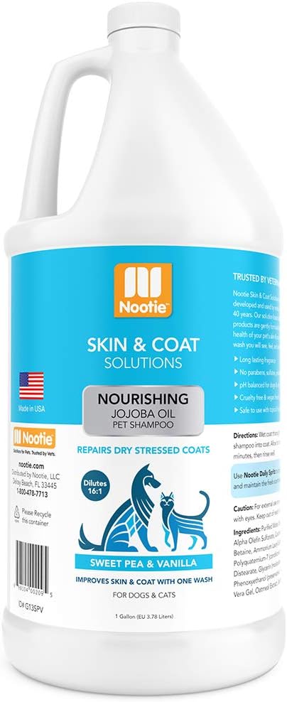 Nootie Nourishing Jajoba Oil Refreshing Sweet Pea and Vanilla Shampoo For Dog & Cat 3.78L