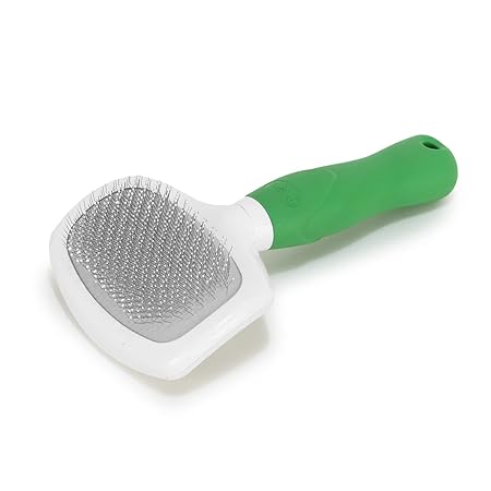 Basil Slicker Brush For Dogs