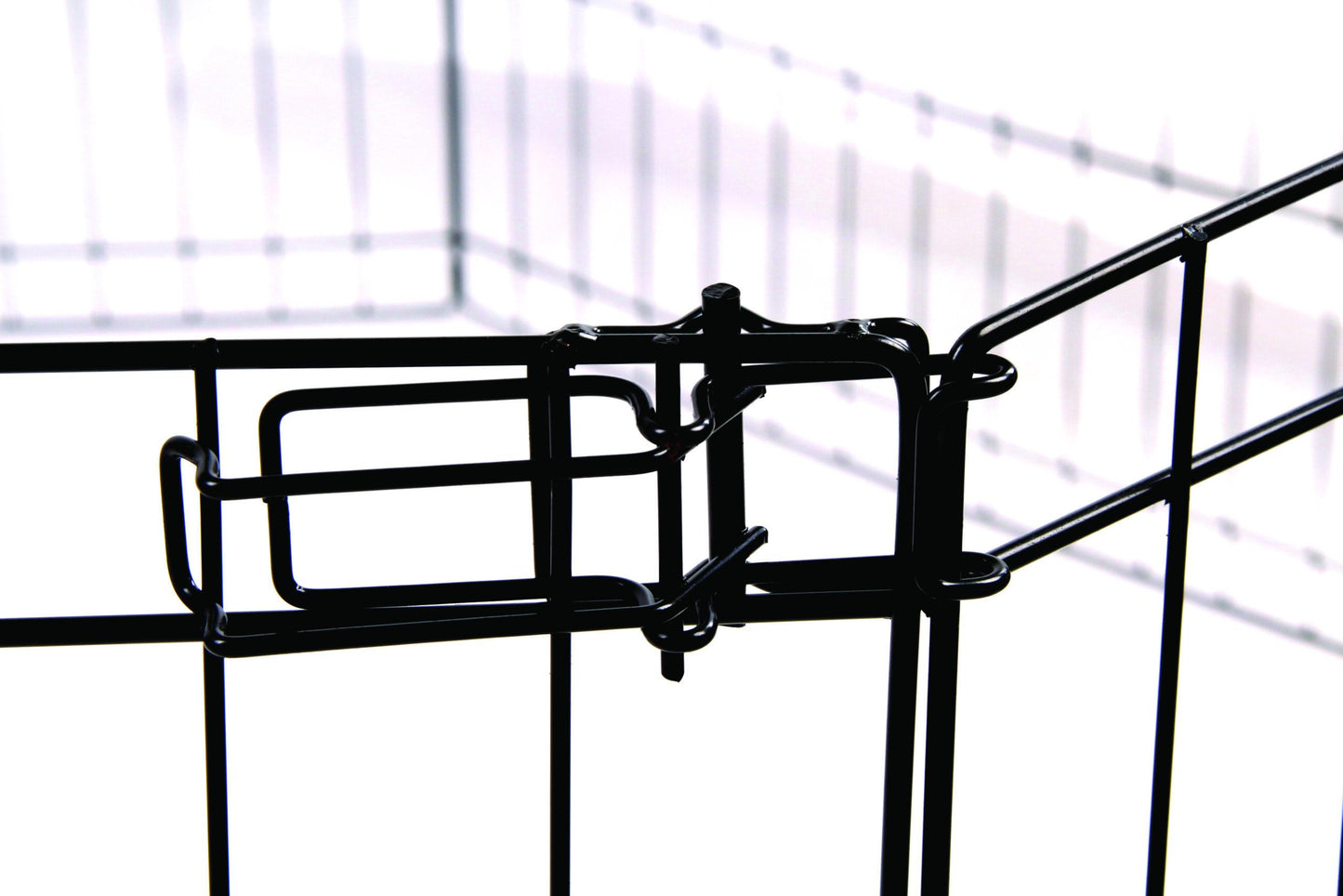 M-PETS_10400908 Foldable Puppy Pen Lock (1)