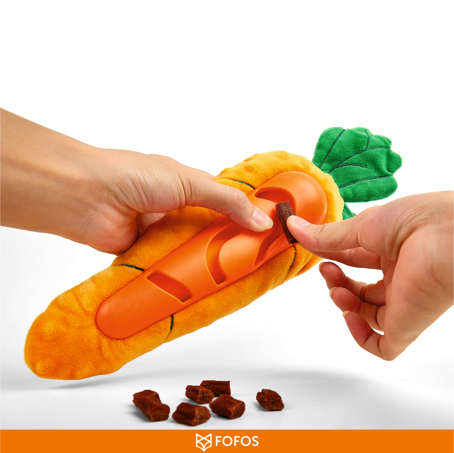 FOFOS Cute Treat Dispenser Toy Carrot 10 x 31 x 7 cm