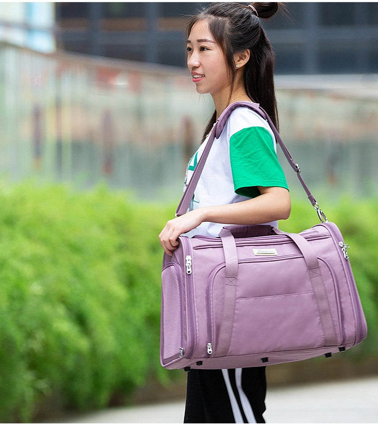 Truelove 1 Side Expandable Duffle Carrier I Size : 47 x 27 x 30cm I Colors May Vary