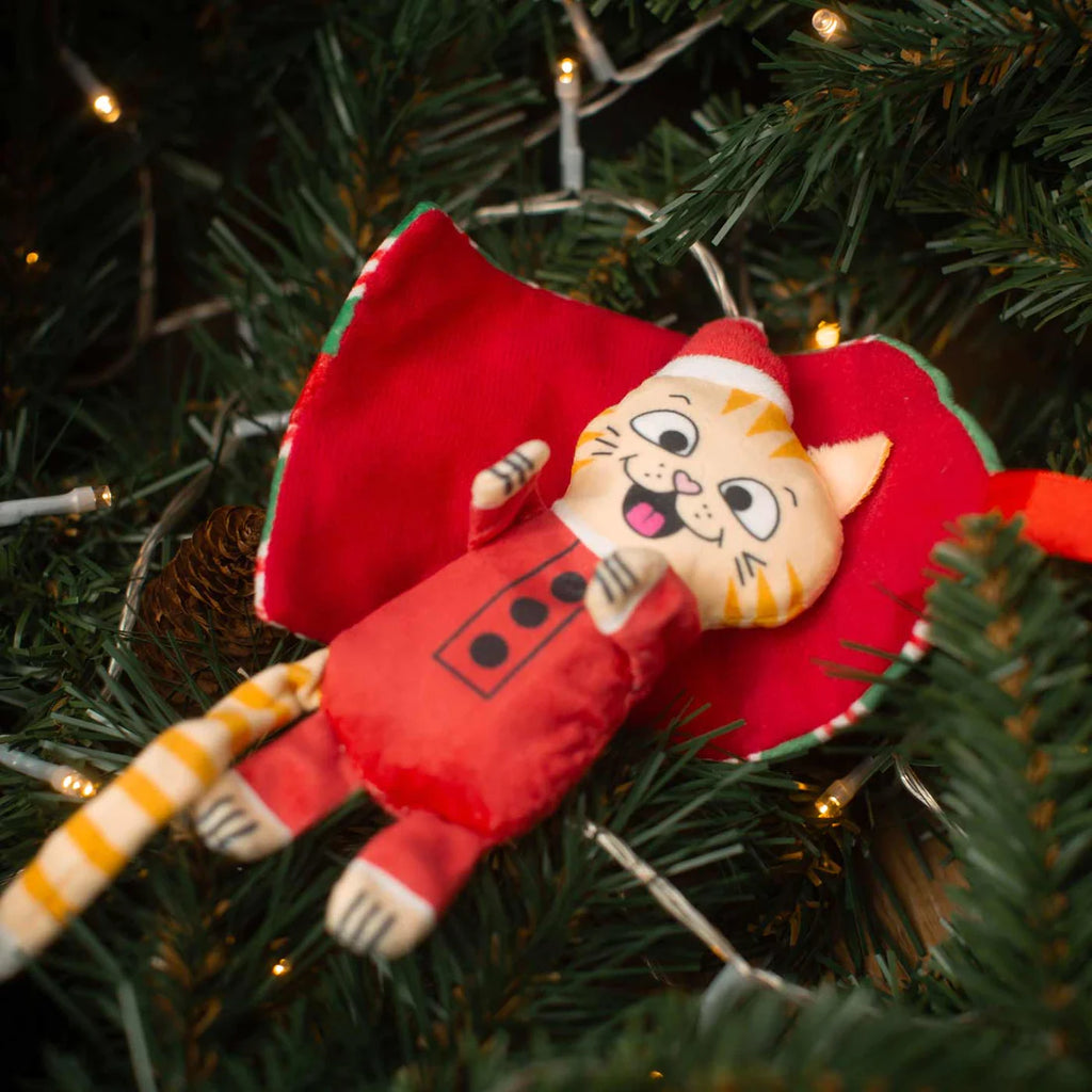 Kong Christmas Collection Holiday Pull-A-Partz Present Cat Toy 3.86x9.62x20.32cm