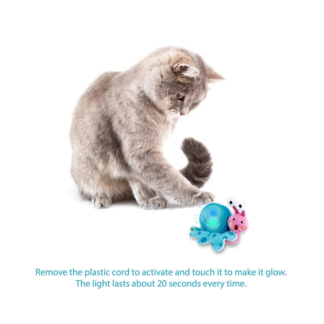 GiGwi_ShiningFriends_SnailwithActivatedLEDLight_Catnip2