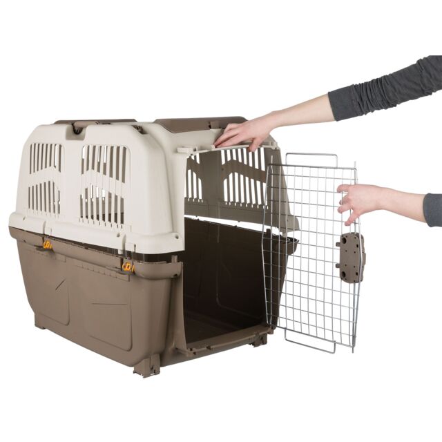 Trixie Skudo 7 (42") IATA Approved Transport Box/Carrier For Dogs & Cats (Size: 105x73x76cm)